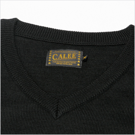 caleeknit03.jpg