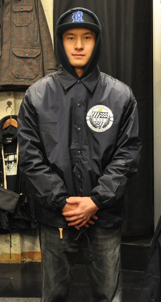 BOA-COACH-JACKET-RAH-YOKOHAMA-NAVY.jpg