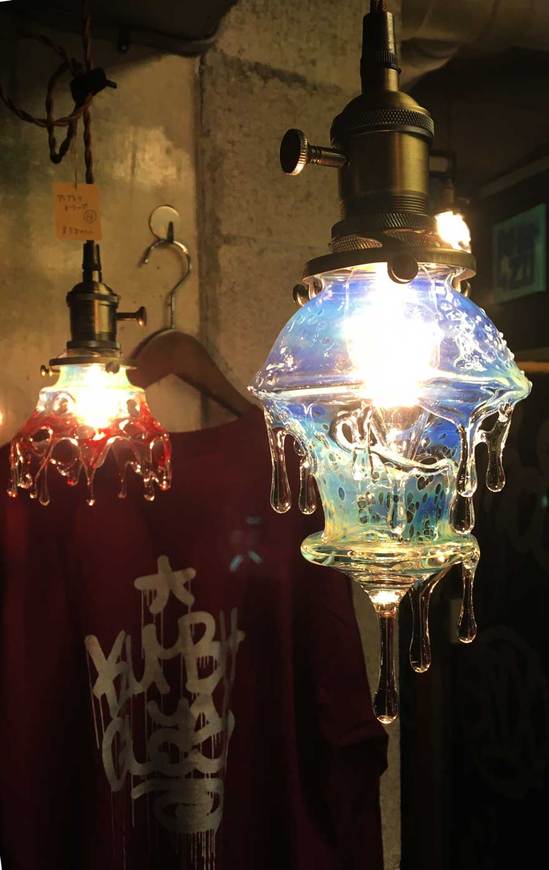 kumbh-glass-15th-ex-at-rah-yokohama-rauschii-blood-drip-lamp-.jpg