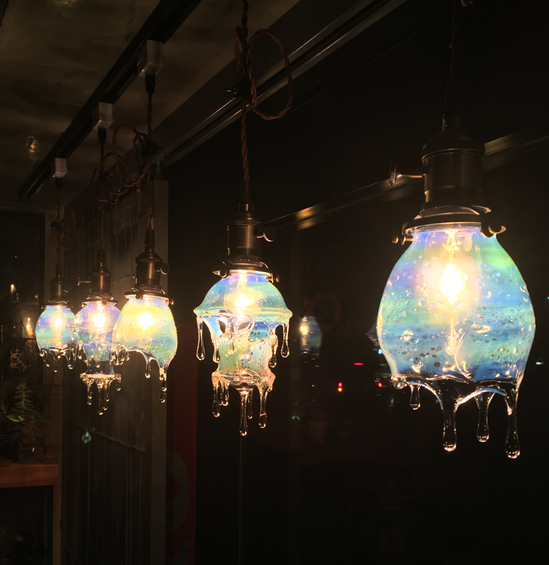 kumbh-glass-2023-DRIP-LAMP-BOMB-NIGHT.jpg